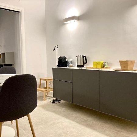 Apartment Rent Casa Almika Bari Bagian luar foto